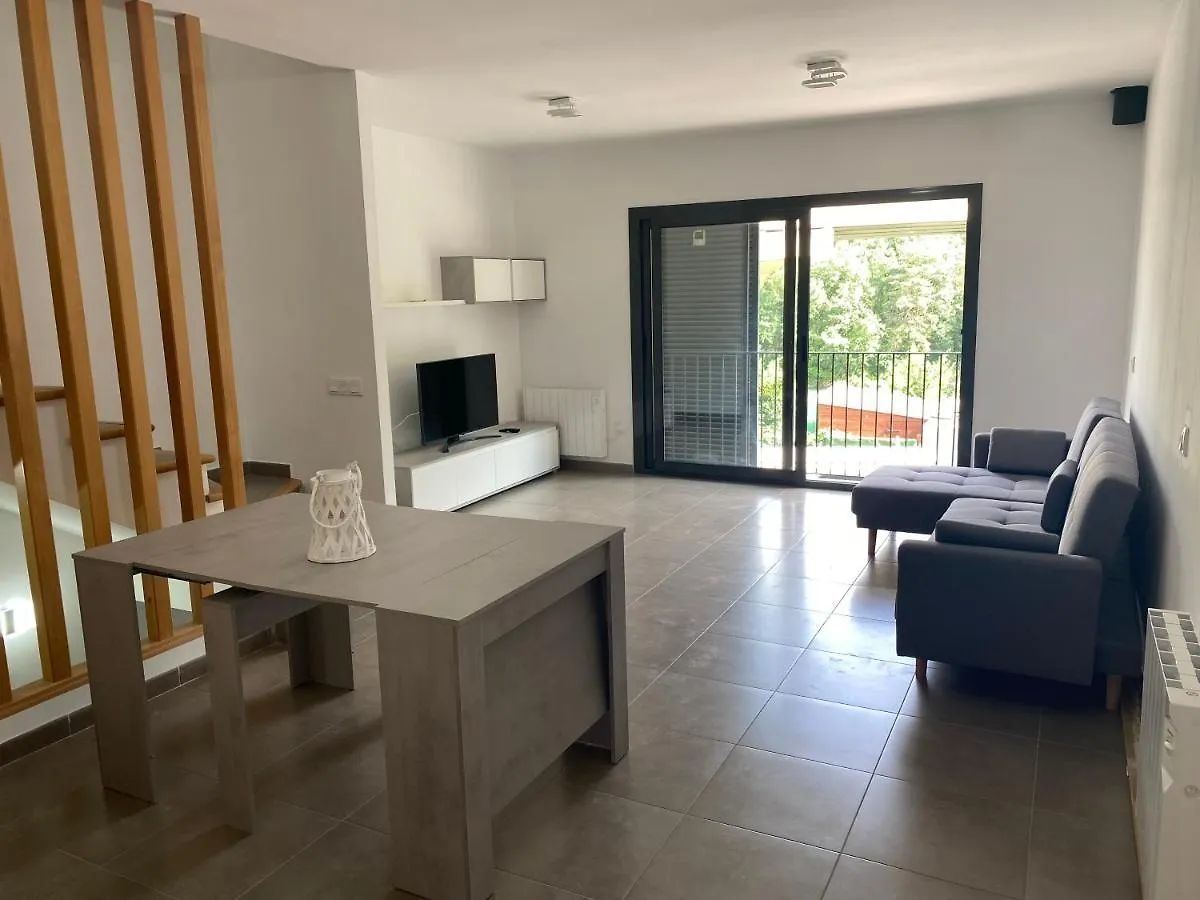 Ample House With Views In Front Of Baells Reservoir Sant Jordi de Cercs
